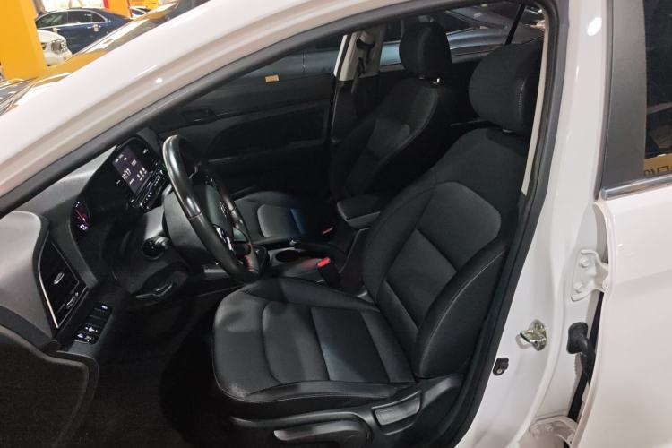 Used Hyundai Elantra (6th Generation / Lingdong) 2018 1.4T Dual-Clutch Xuan Dong · Dynamic Edition Left Front Seat