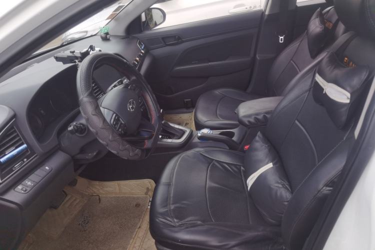 Used Hyundai Elantra (6th Generation / Lingdong) 2018 1.4T Dual-Clutch Xuan Dong · Dynamic Edition Left Front Seat