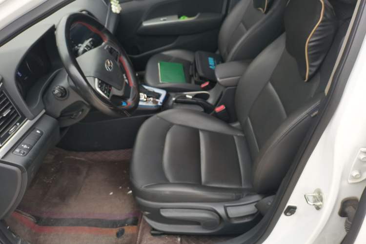 Used Hyundai Elantra (6th Generation / Lingdong) 2018 1.6L Automatic 15th Anniversary Special Edition Left Front Seat