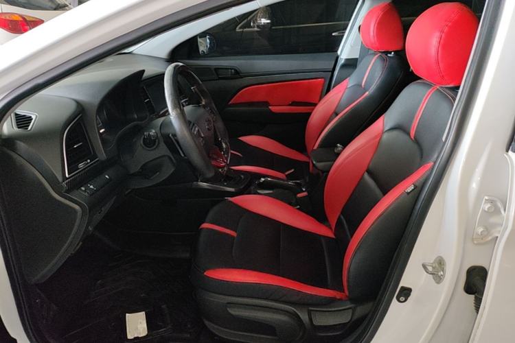 Used Hyundai Elantra (6th Generation / Lingdong) 2018 1.4T Dual-Clutch Xuan Dong · Dynamic Edition Left Front Seat