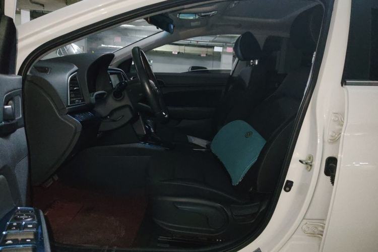 Used Hyundai Elantra (6th Generation / Lingdong) 2018 1.4T Dual-Clutch Xuan Dong · Dynamic Edition Left Front Seat