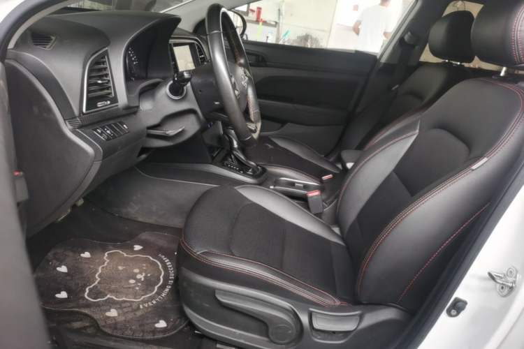 Used Hyundai Elantra (6th Generation / Lingdong) 2018 1.4T Dual-Clutch Xuan Dong · Dynamic Edition Left Front Seat