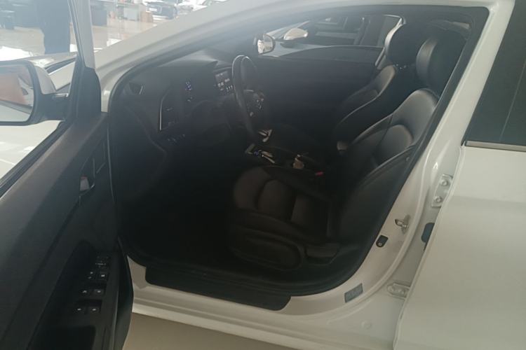 Used Hyundai Elantra (6th Generation / Lingdong) 2018 1.4T Dual-Clutch Xuan Dong · Dynamic Edition Left Front Seat