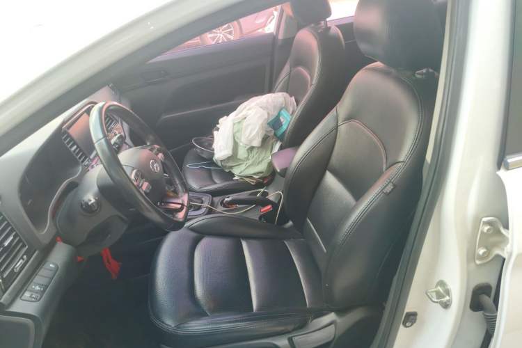 Used Hyundai Elantra (6th Generation / Lingdong) 2018 1.4T Dual-Clutch Xuan Dong · Dynamic Edition Left Front Seat