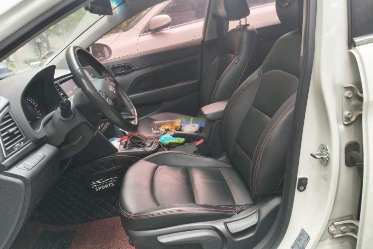 Used Hyundai Elantra (6th Generation / Lingdong) 2018 1.4T Dual-Clutch Xuan Dong · Dynamic Edition Left Front Seat