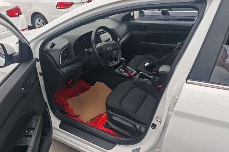 Used Hyundai Elantra (6th Generation / Lingdong) 2018 1.4T Dual-Clutch Xuan Dong · Dynamic Edition Left Front Seat