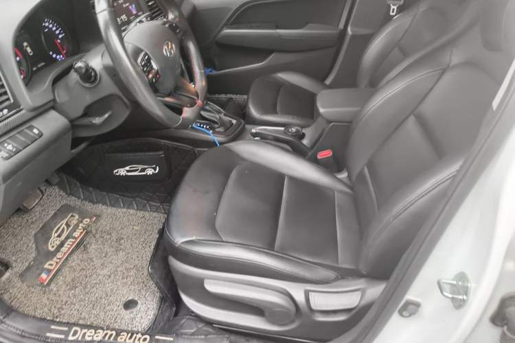 Used Hyundai Elantra (6th Generation / Lingdong) 2018 1.4T Dual-Clutch Xuan Dong · Dynamic Edition Left Front Seat