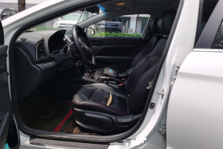 Used Hyundai Elantra (6th Generation / Lingdong) 2018 1.4T Dual-Clutch Xuan Dong · Dynamic Edition Left Front Seat
