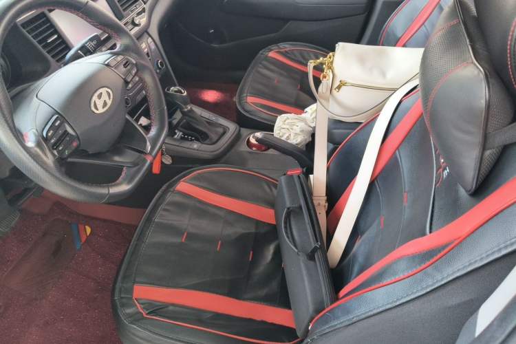 Used Hyundai Elantra (6th Generation / Lingdong) 2018 1.4T Dual-Clutch Xuan Dong · Dynamic Edition Left Front Seat