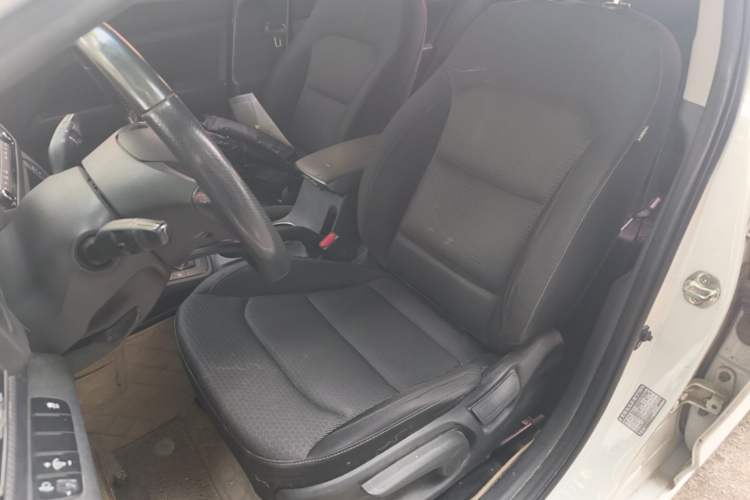 Used Hyundai Elantra (6th Generation / Lingdong) 2018 1.4T Dual-Clutch Xuan Dong · Dynamic Edition Left Front Seat