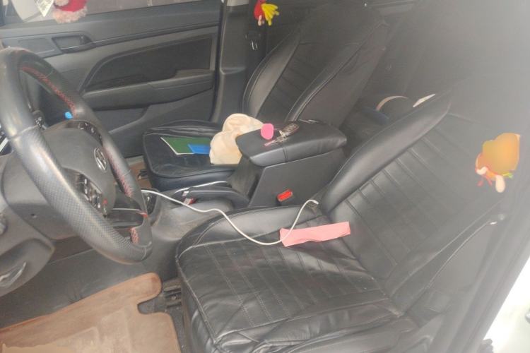 Used Hyundai Elantra (6th Generation / Lingdong) 2018 1.4T Dual-Clutch Xuan Dong · Dynamic Edition Left Front Seat
