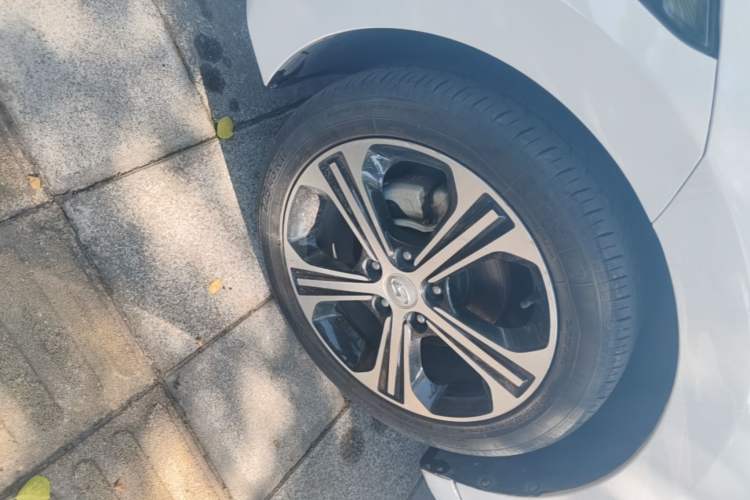 Used Hyundai Elantra (6th Generation / Lingdong) 2018 1.4T Dual-Clutch Xuan Dong · Dynamic Edition Left Front Wheel Hub