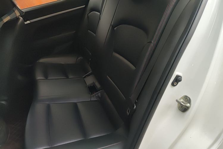 Used Hyundai Elantra (6th Generation / Lingdong) 2018 1.6L Automatic 15th Anniversary Special Edition Left Rear Seat