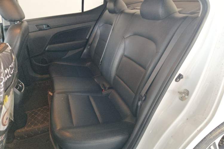 Used Hyundai Elantra (6th Generation / Lingdong) 2018 1.4T Dual-Clutch Xuan Dong · Dynamic Edition Left Rear Seat