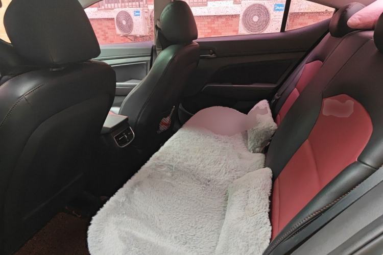 Used Hyundai Elantra (6th Generation / Lingdong) 2018 1.4T Dual-Clutch Xuan Dong · Dynamic Edition Left Rear Seat