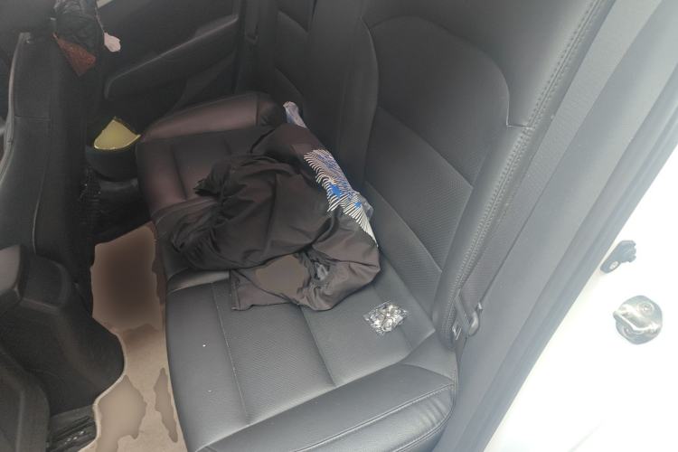 Used Hyundai Elantra (6th Generation / Lingdong) 2018 1.6L Automatic 15th Anniversary Special Edition Left Rear Seat
