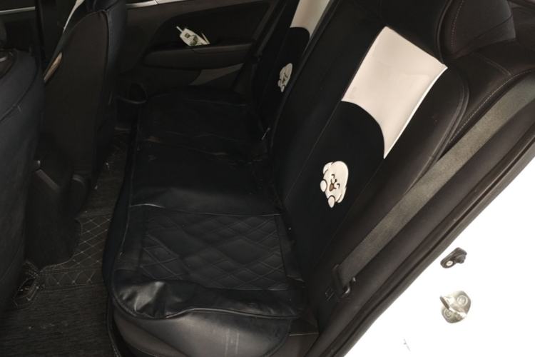 Used Hyundai Elantra (6th Generation / Lingdong) 2018 1.6L Automatic 15th Anniversary Special Edition Left Rear Seat