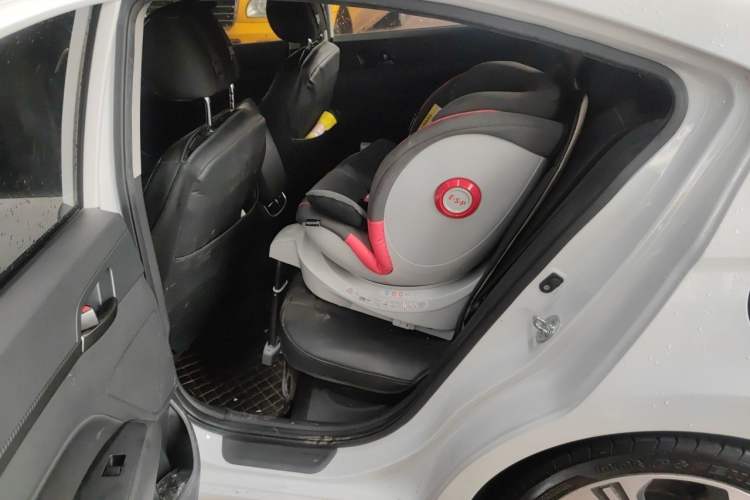 Used Hyundai Elantra (6th Generation / Lingdong) 2018 1.4T Dual-Clutch Xuan Dong · Dynamic Edition Left Rear Seat