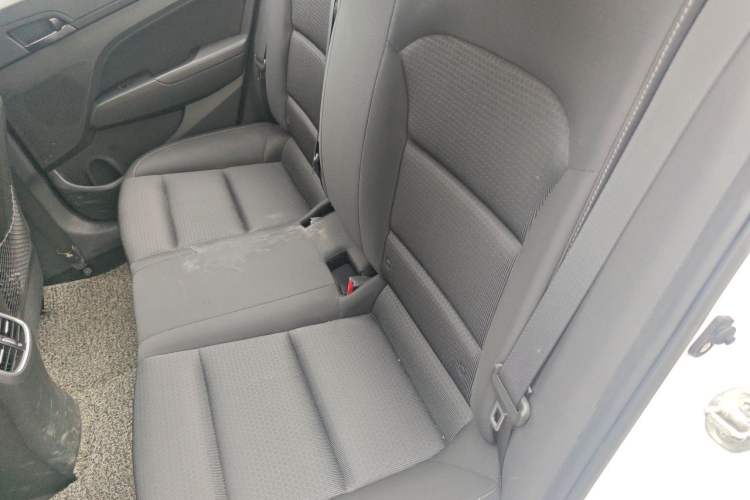 Used Hyundai Elantra (6th Generation / Lingdong) 2018 1.4T Dual-Clutch Xuan Dong · Dynamic Edition Left Rear Seat