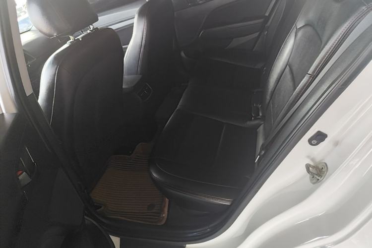 Used Hyundai Elantra (6th Generation / Lingdong) 2018 1.4T Dual-Clutch Xuan Dong · Dynamic Edition Left Rear Seat