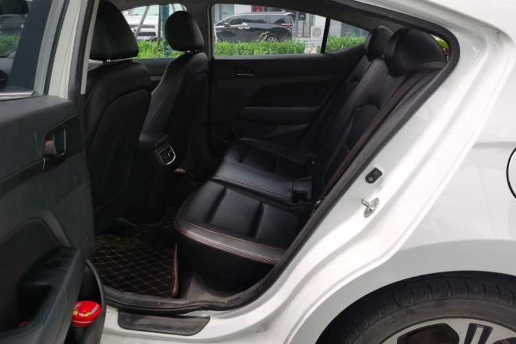 Used Hyundai Elantra (6th Generation / Lingdong) 2018 1.4T Dual-Clutch Xuan Dong · Dynamic Edition Left Rear Seat
