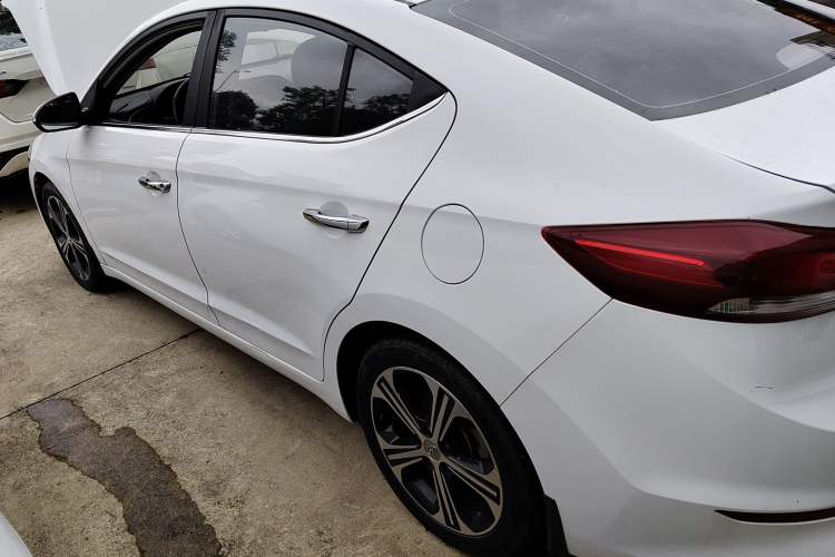 Used Hyundai Elantra (6th Generation / Lingdong) 2018 1.4T Dual-Clutch Xuan Dong · Dynamic Edition Left Side