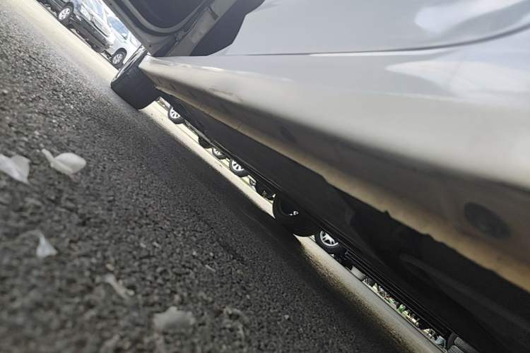 Used Hyundai Elantra (6th Generation / Lingdong) 2018 1.4T Dual-Clutch Xuan Dong · Dynamic Edition Left Side Sill