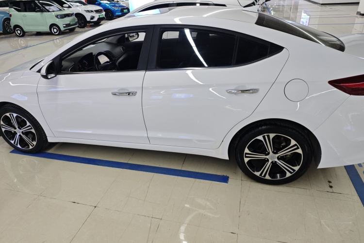 Used Hyundai Elantra (6th Generation / Lingdong) 2018 1.4T Dual-Clutch Xuan Dong · Dynamic Edition Left Side