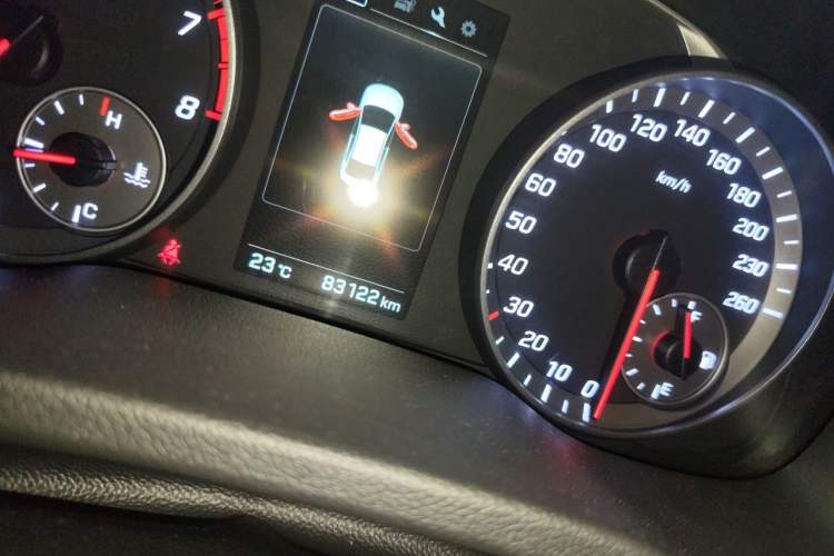 Used Hyundai Elantra (6th Generation / Lingdong) 2018 1.4T Dual-Clutch Xuan Dong · Dynamic Edition Odometer Close Up