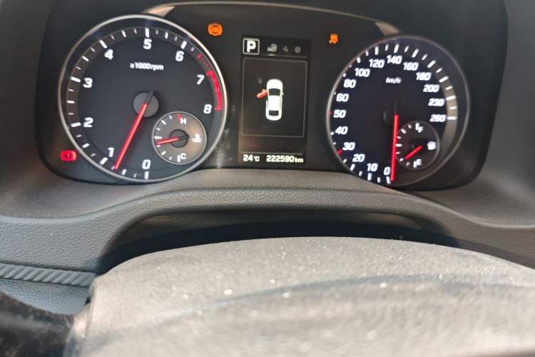 Used Hyundai Elantra (6th Generation / Lingdong) 2018 1.4T Dual-Clutch Xuan Dong · Dynamic Edition Odometer Close Up