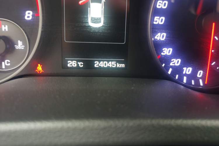 Used Hyundai Elantra (6th Generation / Lingdong) 2018 1.4T Dual-Clutch Xuan Dong · Dynamic Edition Odometer Close Up