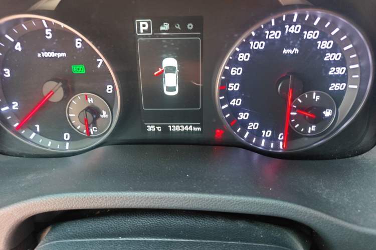 Used Hyundai Elantra (6th Generation / Lingdong) 2018 1.4T Dual-Clutch Xuan Dong · Dynamic Edition Odometer Close Up