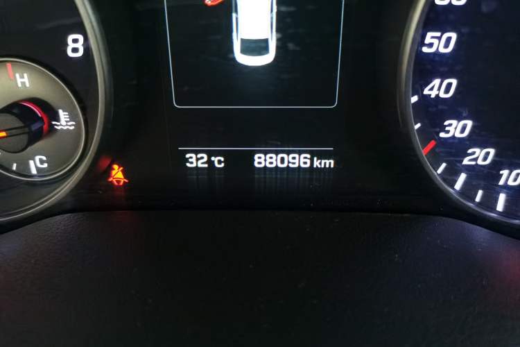 Used Hyundai Elantra (6th Generation / Lingdong) 2018 1.4T Dual-Clutch Xuan Dong · Dynamic Edition Odometer Close Up
