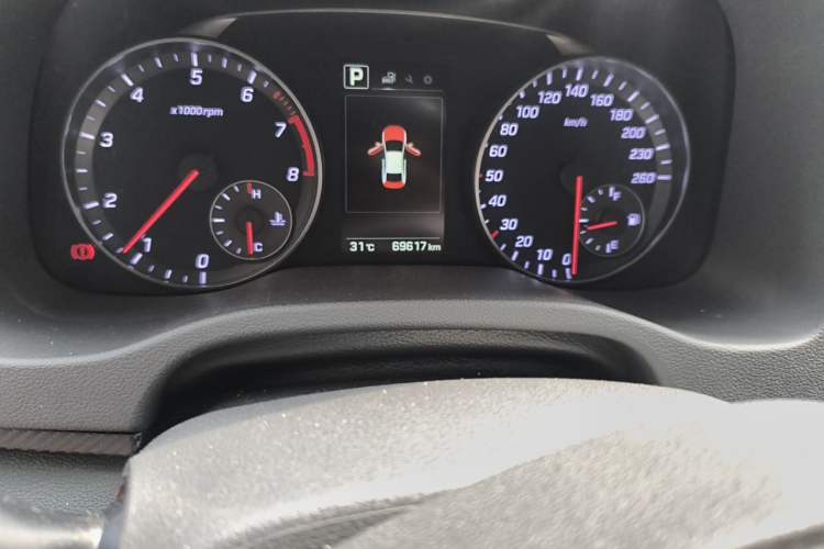 Used Hyundai Elantra (6th Generation / Lingdong) 2018 1.4T Dual-Clutch Xuan Dong · Dynamic Edition Odometer Close Up