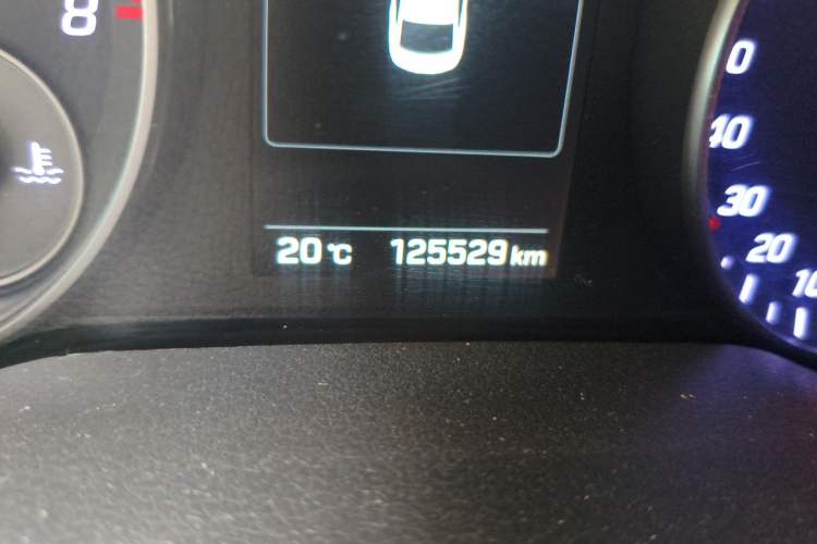 Used Hyundai Elantra (6th Generation / Lingdong) 2018 1.4T Dual-Clutch Xuan Dong · Dynamic Edition Odometer Close Up