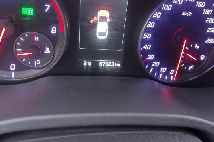 Used Hyundai Elantra (6th Generation / Lingdong) 2018 1.4T Dual-Clutch Xuan Dong · Dynamic Edition Odometer Close Up