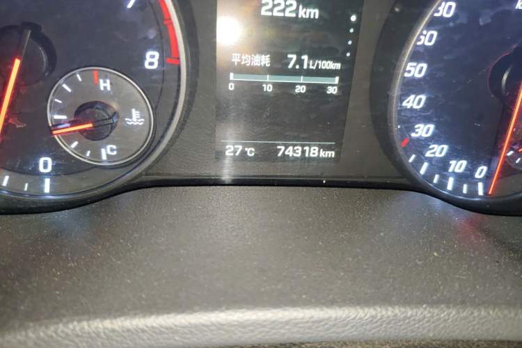 Used Hyundai Elantra (6th Generation / Lingdong) 2018 1.4T Dual-Clutch Xuan Dong · Dynamic Edition Odometer Close Up