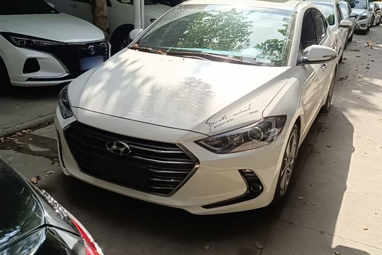 Used Hyundai Elantra (6th Generation / Lingdong) 2018 1.6L Automatic 15th Anniversary Special Edition Guazi used car, China used car export, Used car for sale, Used cars, Cheapest cars for sale