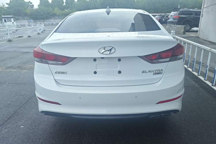 Used Hyundai Elantra (6th Generation / Lingdong) 2018 1.4T Dual-Clutch Xuan Dong · Dynamic Edition Rear