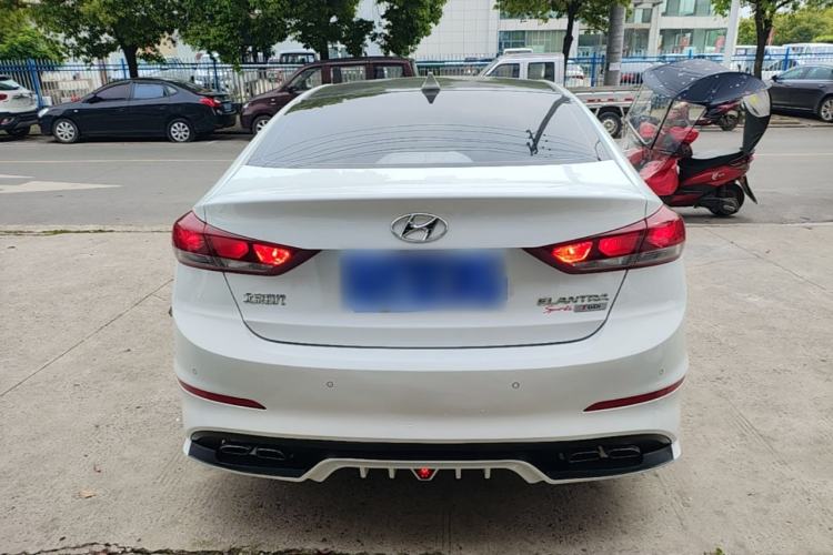 Used Hyundai Elantra (6th Generation / Lingdong) 2018 1.4T Dual-Clutch Xuan Dong · Dynamic Edition Rear