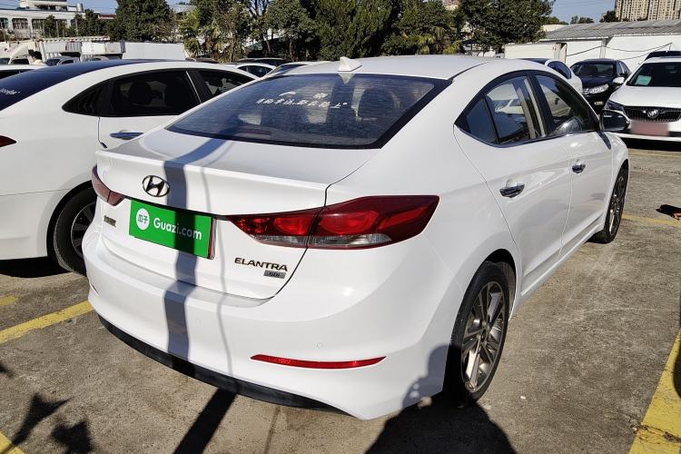 Used Hyundai Elantra (6th Generation / Lingdong) 2018 1.6L Automatic 15th Anniversary Special Edition Rear Right 45 Deg