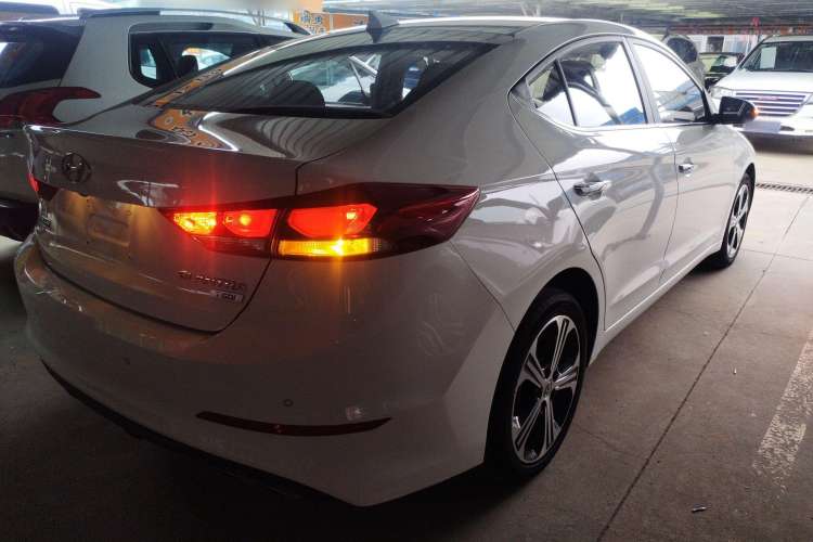 Used Hyundai Elantra (6th Generation / Lingdong) 2018 1.4T Dual-Clutch Xuan Dong · Dynamic Edition Rear Right 45 Deg
