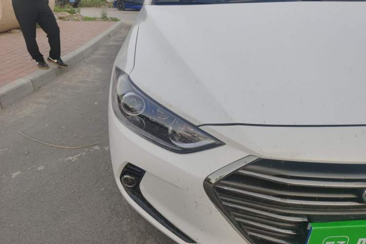 Used Hyundai Elantra (6th Generation / Lingdong) 2018 1.4T Dual-Clutch Xuan Dong · Dynamic Edition Right Front Headlight