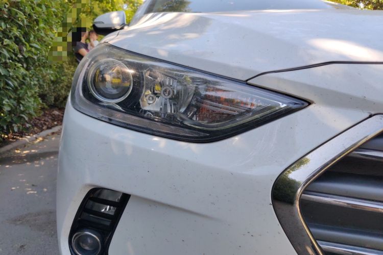 Used Hyundai Elantra (6th Generation / Lingdong) 2018 1.4T Dual-Clutch Xuan Dong · Dynamic Edition Right Front Headlight