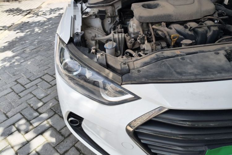 Used Hyundai Elantra (6th Generation / Lingdong) 2018 1.6L Automatic 15th Anniversary Special Edition Right Front Headlight