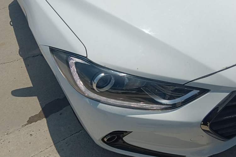 Used Hyundai Elantra (6th Generation / Lingdong) 2018 1.4T Dual-Clutch Xuan Dong · Dynamic Edition Right Front Headlight
