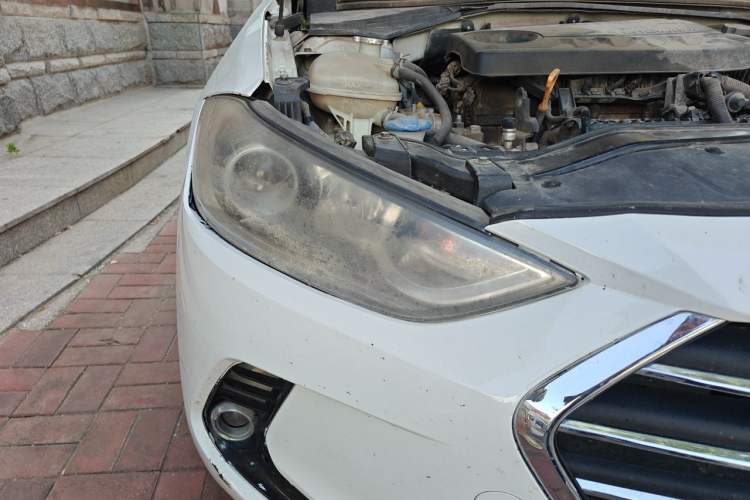 Used Hyundai Elantra (6th Generation / Lingdong) 2018 1.4T Dual-Clutch Xuan Dong · Dynamic Edition Right Front Headlight
