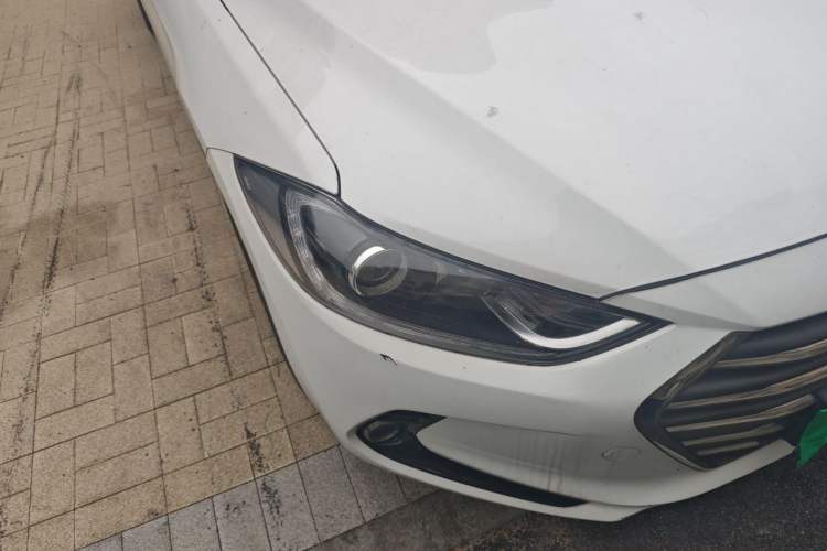 Used Hyundai Elantra (6th Generation / Lingdong) 2018 1.4T Dual-Clutch Xuan Dong · Dynamic Edition Right Front Headlight