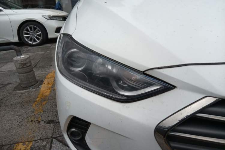 Used Hyundai Elantra (6th Generation / Lingdong) 2018 1.4T Dual-Clutch Xuan Dong · Dynamic Edition Right Front Headlight