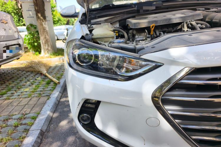 Used Hyundai Elantra (6th Generation / Lingdong) 2018 1.4T Dual-Clutch Xuan Dong · Dynamic Edition Right Front Headlight